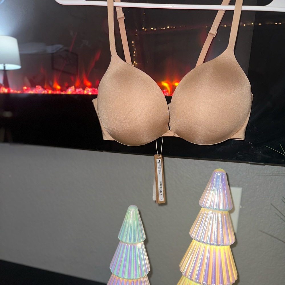 Skims Ultimate Push-up Plunge Bra brand new with tags size 34C in color Clay - Picture 6 of 9